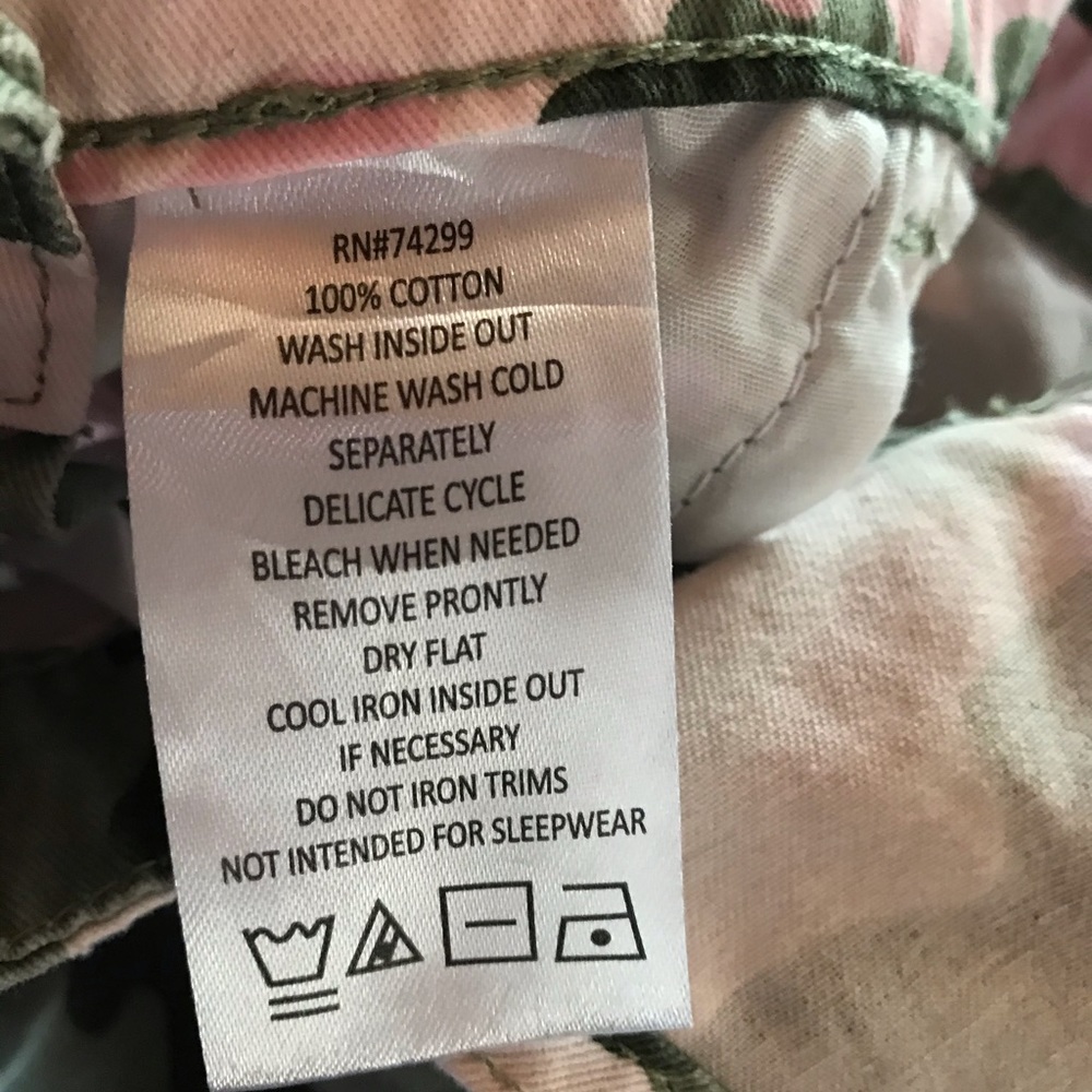 DKNY girls camo overalls - Picture 8 of 8
